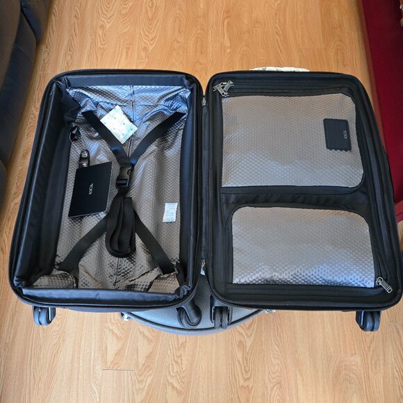 TUMI Fremont Camouflage Expandable Carry On Spinner Suitcase - Picture 10 of 13